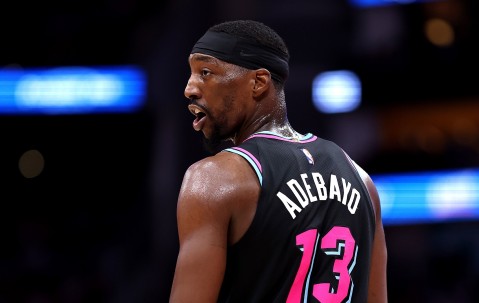 世界赛赛程-赛季场均20+10！阿德巴约：努力得到了回报 这又是一个里程碑