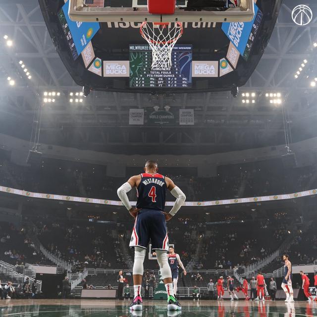 1620272485668083826.jpg E0qqIN_XEAEy97P.jpg